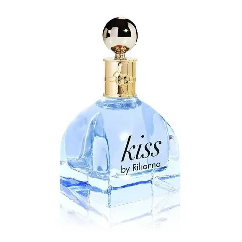Rihanna Kiss