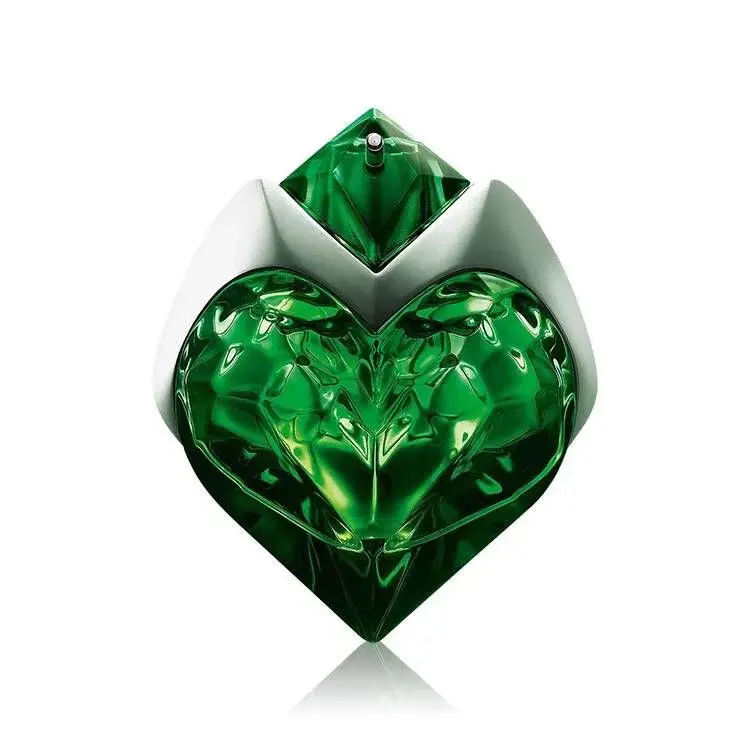 last chance Thierry Mugler Aura Mugler